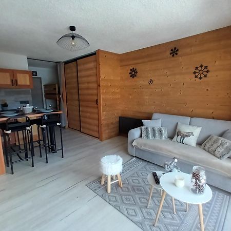 Appartement Montagne Le Flocon Saint-Michel-de-Chaillol Bagian luar foto